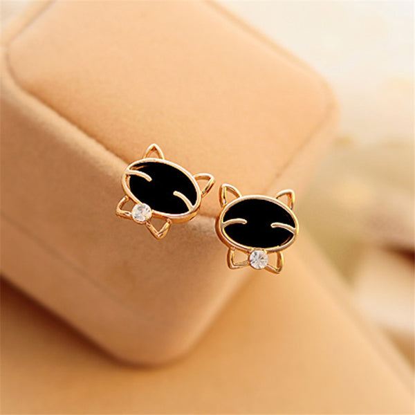 Black Smile Cat High-Grade Fine Stud Earrings